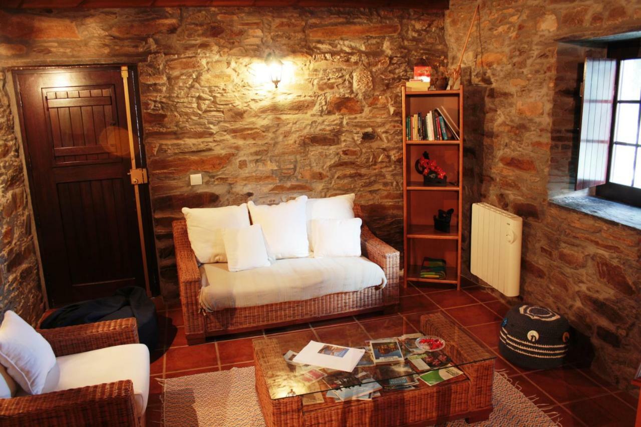 Casas De Pedra Hotel Proença-a-Nova Екстериор снимка